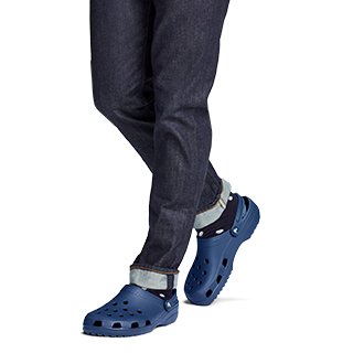 mens classic crocs